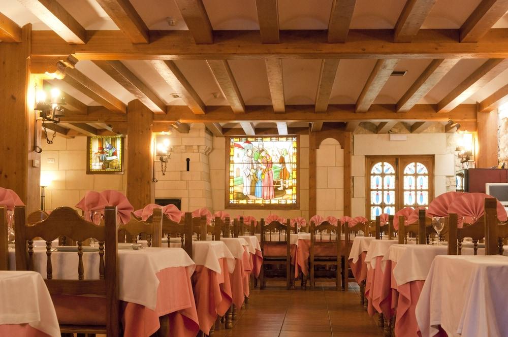 Hotel Santo Domingo De Silos 3*
